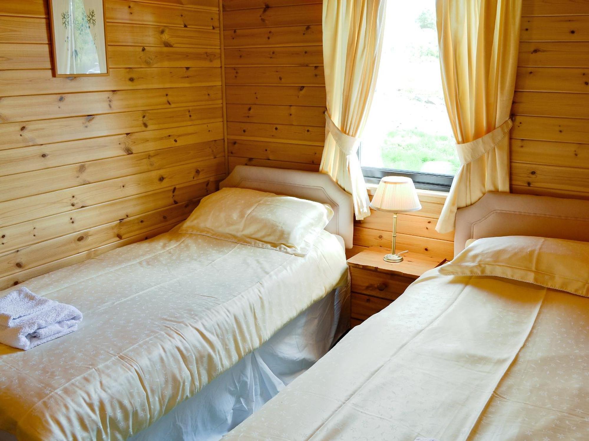 Larch Cottage - S4428 Kirkton of Glenisla Ngoại thất bức ảnh